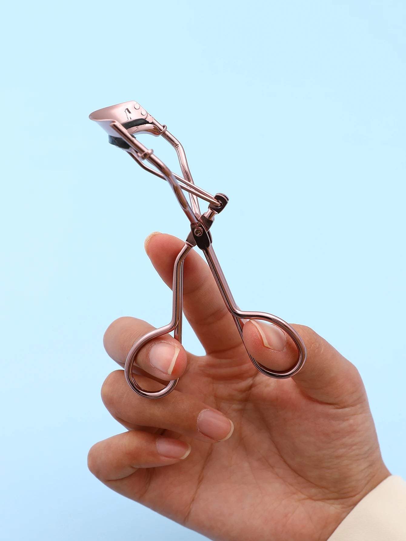 Eyelash Curler with Comfort Grip Makeup Tool