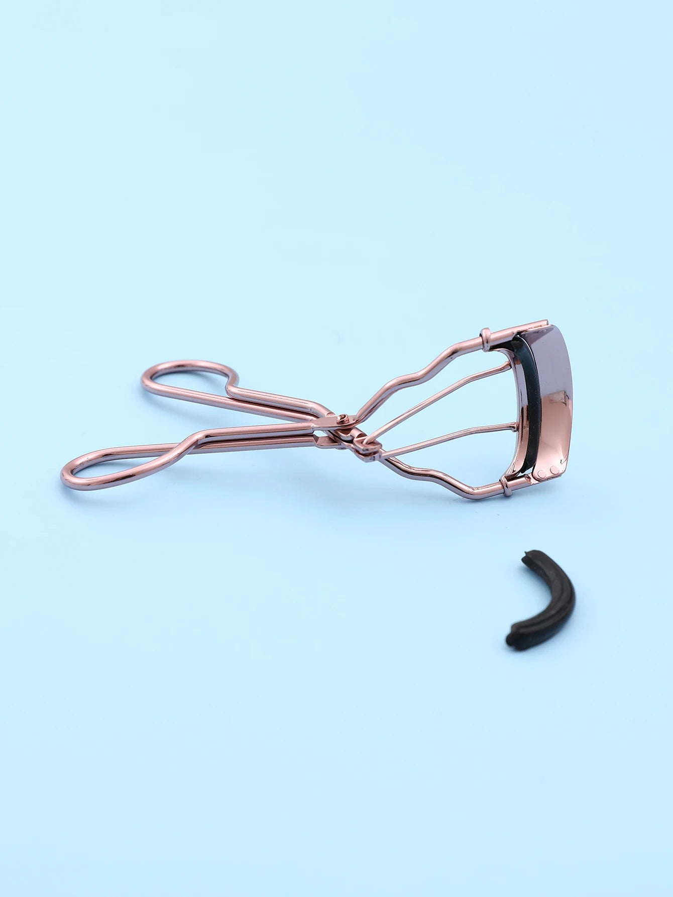 Eyelash Curler with Comfort Grip Makeup Tool